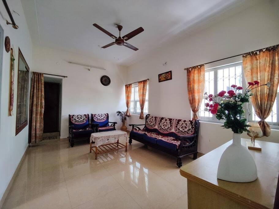  Sopan Bungalows